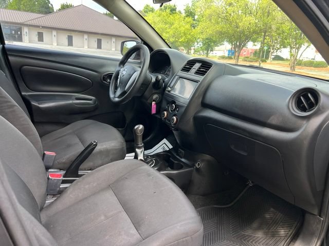 Used 2019 Nissan Versa S FWD image 19