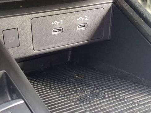 Certified 2026 Nissan Kicks SV FWD image 21