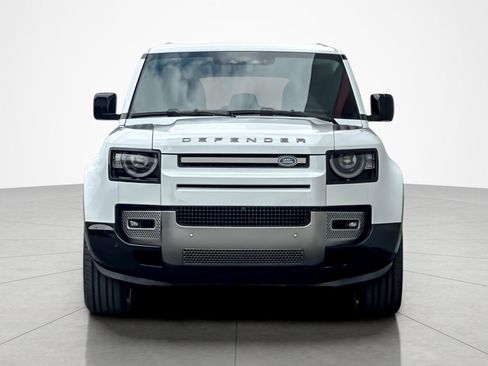 Used 2024 Land Rover Defender 110 X-Dynamic SE AWD/4WD image 8
