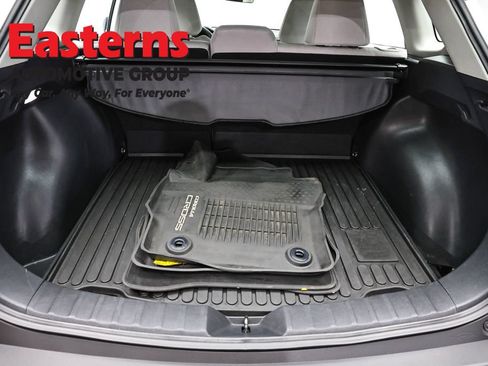 Used 2023 Toyota Corolla Cross L AWD/4WD image 9