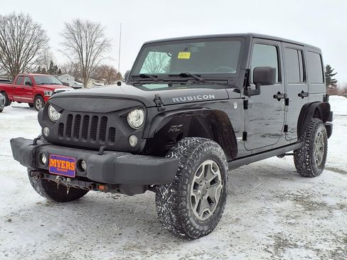 Used 2018 Jeep Wrangler Unlimited Rubicon w/ Connectivity Group image 4