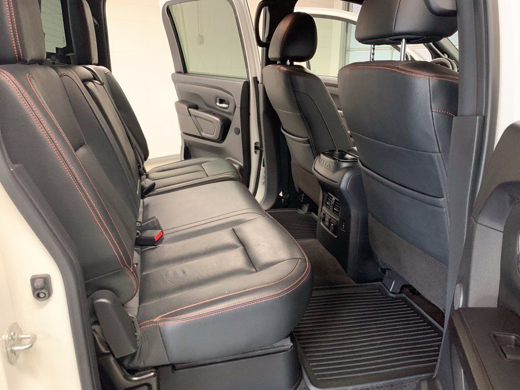Used 2021 Nissan Titan PRO-4X w/ Pro-4x Convenience Package AWD/4WD image 12