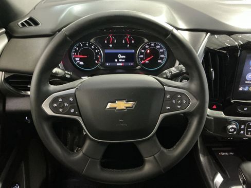 Used 2023 Chevrolet Traverse LT AWD/4WD image 17