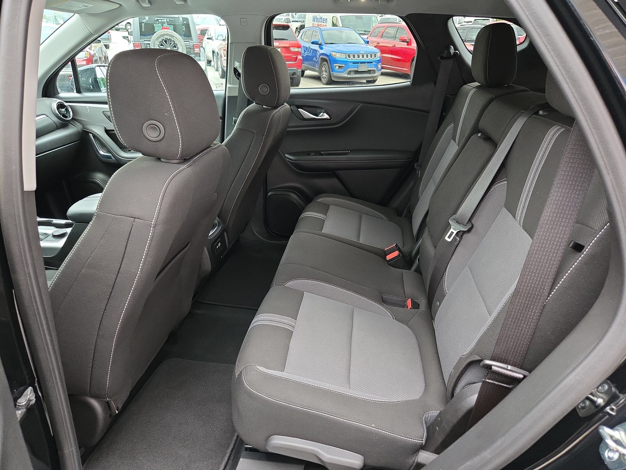 Used 2025 Chevrolet Blazer LT FWD image 22