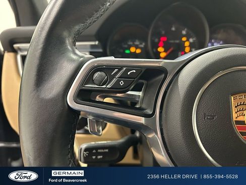 Used 2018 Porsche Macan image 22