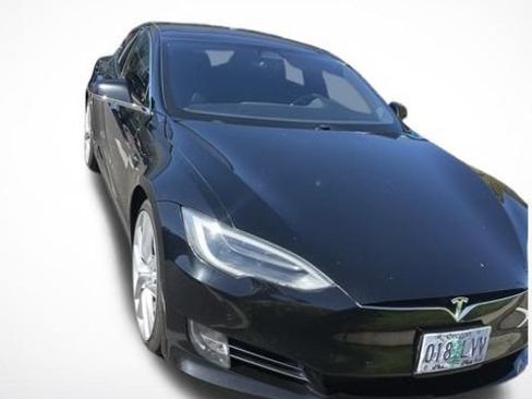Used 2017 Tesla Model S 100D AWD/4WD image 2