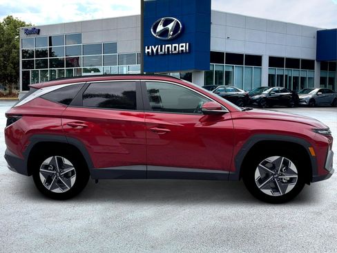 New 2026 Hyundai Tucson SEL FWD image 9