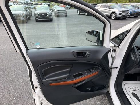 Used 2018 Ford EcoSport SES image 18