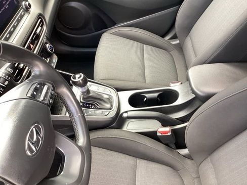 Used 2022 Hyundai Kona SEL w/ Convenience Package AWD/4WD image 26