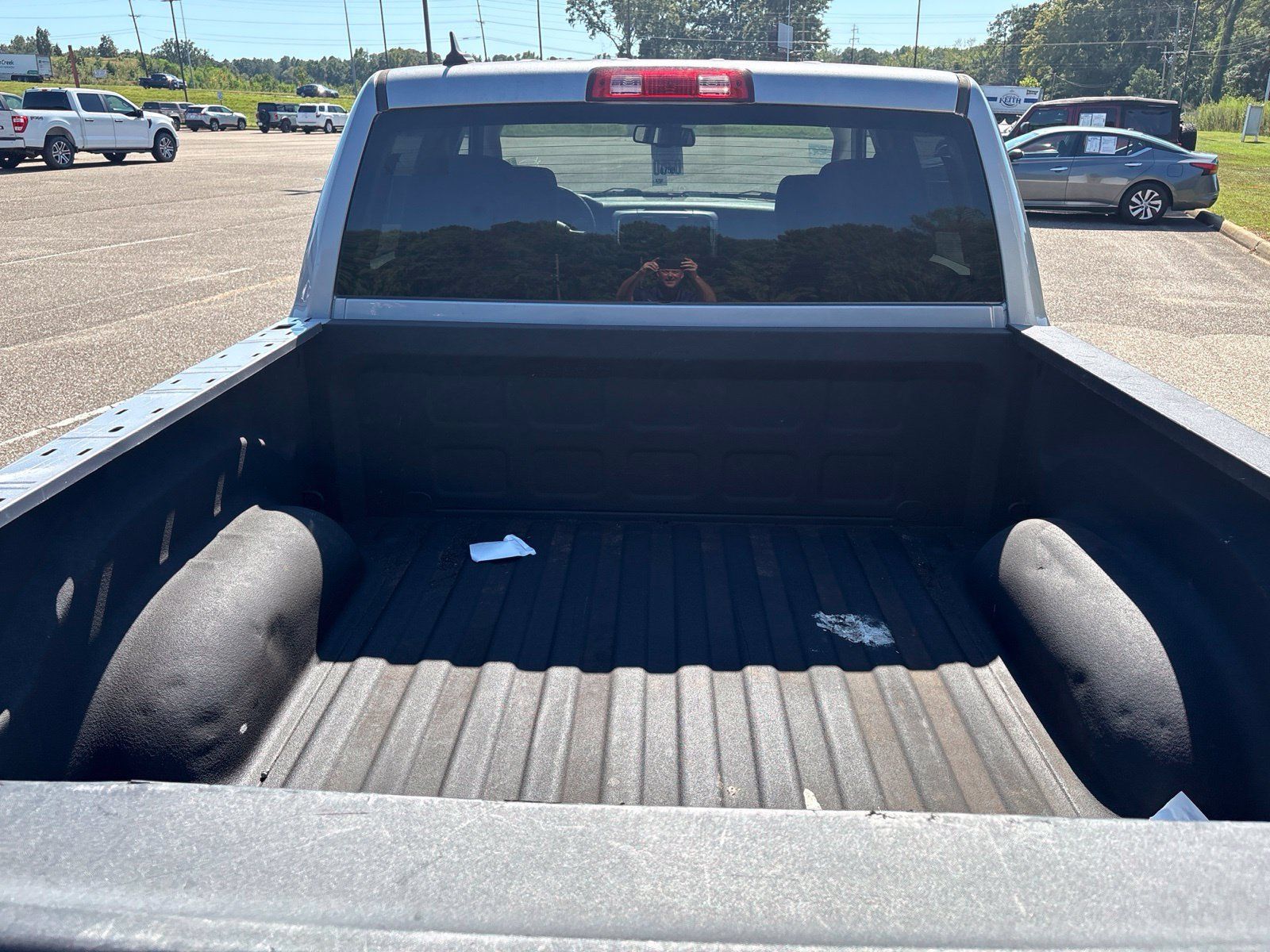 Used 2022 RAM 1500 Classic SLT w/ Trailer & Traction Group RWD image 6