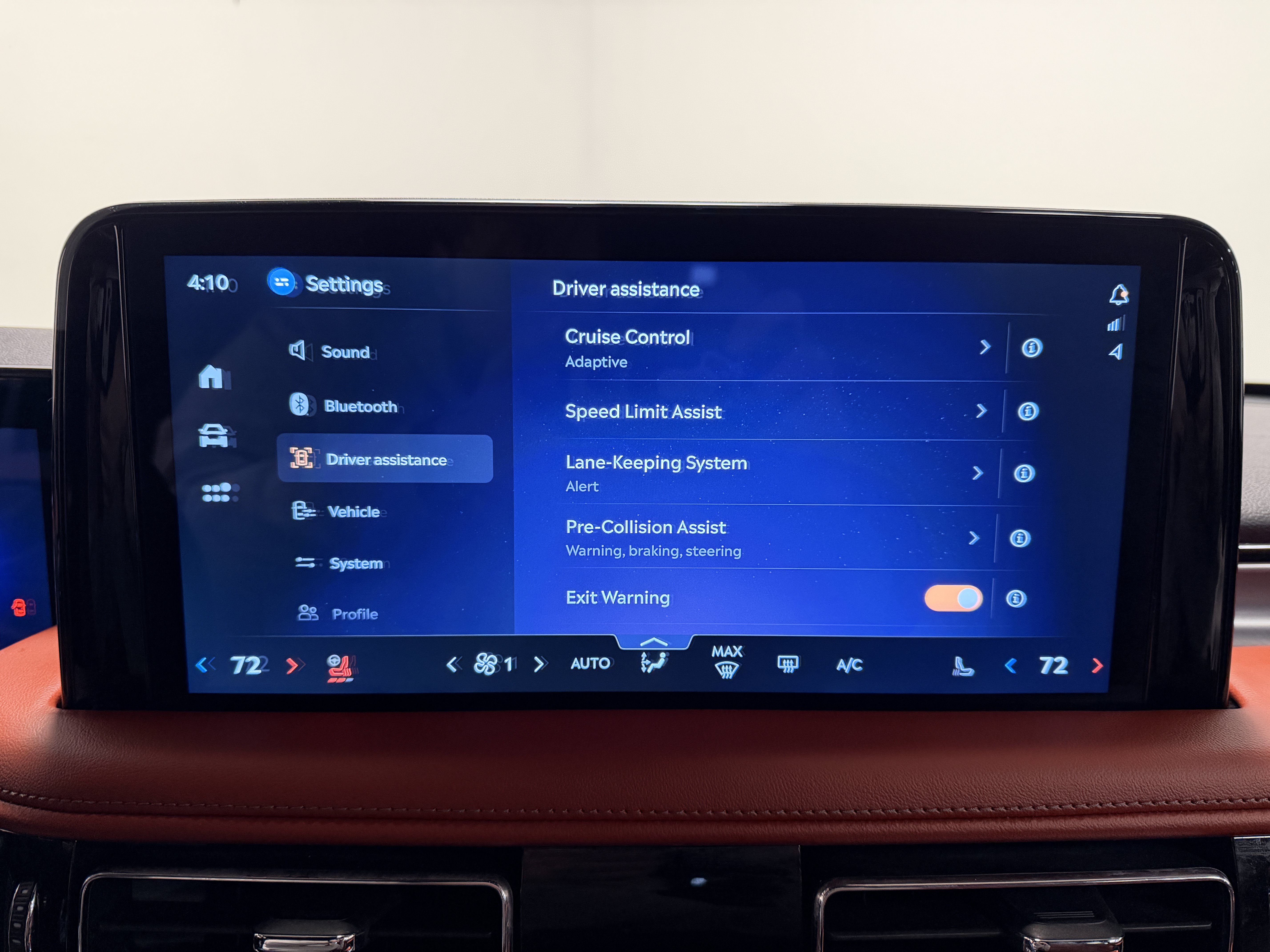 Used 2025 Lincoln Aviator Reserve w/ Illumination Package AWD/4WD image 9