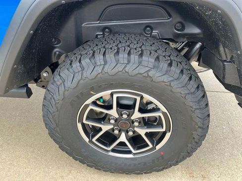 New 2026 Jeep Wrangler Unlimited Rubicon AWD/4WD image 29