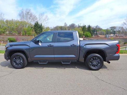 Used 2025 Toyota Tundra SR5 w/ SX Package AWD/4WD image 10