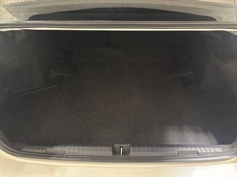 Used 2023 Subaru Legacy image 29