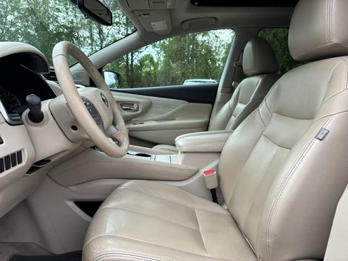 Used 2015 Nissan Murano SV w/ Premium Package image 11