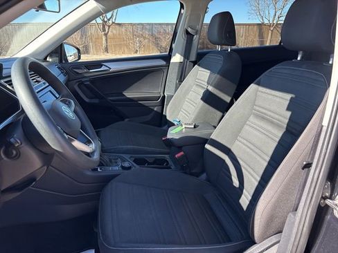 Used 2022 Volkswagen Tiguan S image 12