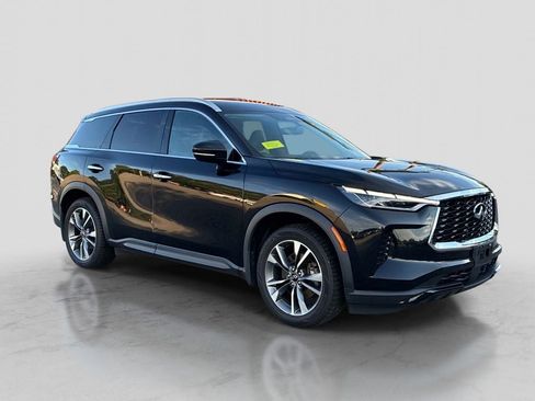 Used 2023 INFINITI QX60 Luxe w/ Vision Package AWD/4WD image 3