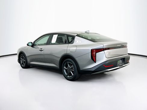 Used 2025 Kia K4 FWD image 5