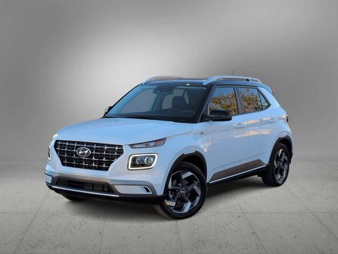 New 2025 Hyundai Venue Limited image 1