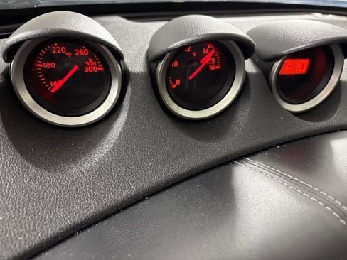 Used 2017 Nissan 370Z Coupe image 27