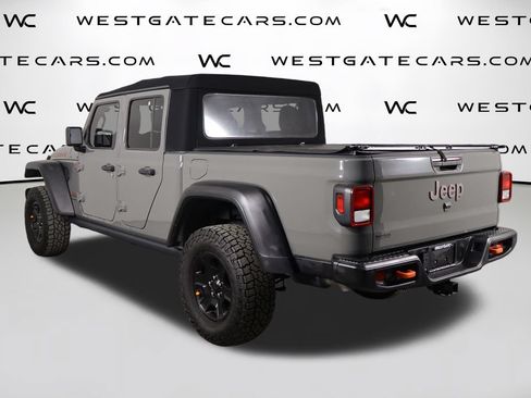 Used 2020 Jeep Gladiator Mojave w/ Cold Weather Group AWD/4WD image 39