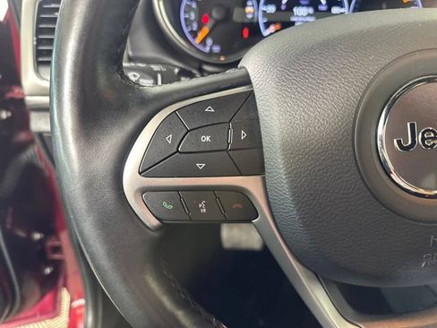 Used 2021 Jeep Grand Cherokee Laredo X AWD/4WD image 17