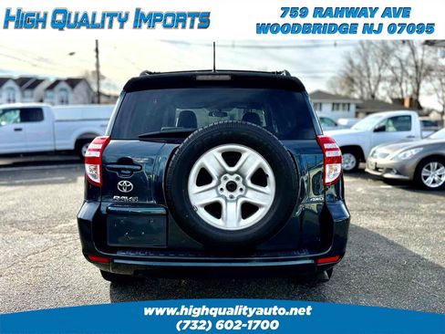 Used 2011 Toyota RAV4 4WD image 6