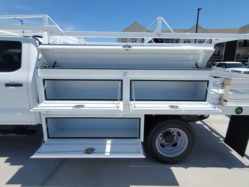 New 2026 Ford F550 4x4 Crew Cab image 12