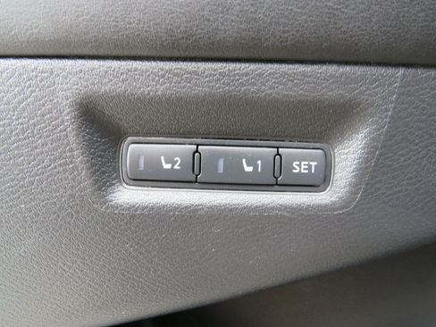 Used 2017 Nissan Murano SL image 43