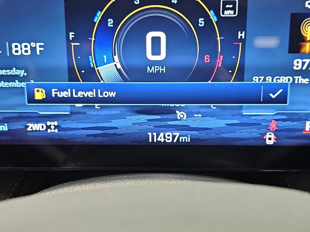 Certified 2025 Chevrolet Equinox LT w/ Safety and Technology Package AWD/4WD image 30