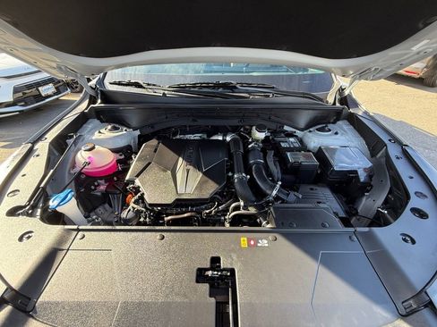 Certified 2025 Kia Sorento SX Prestige w/ Olive Brown Leather Package image 30