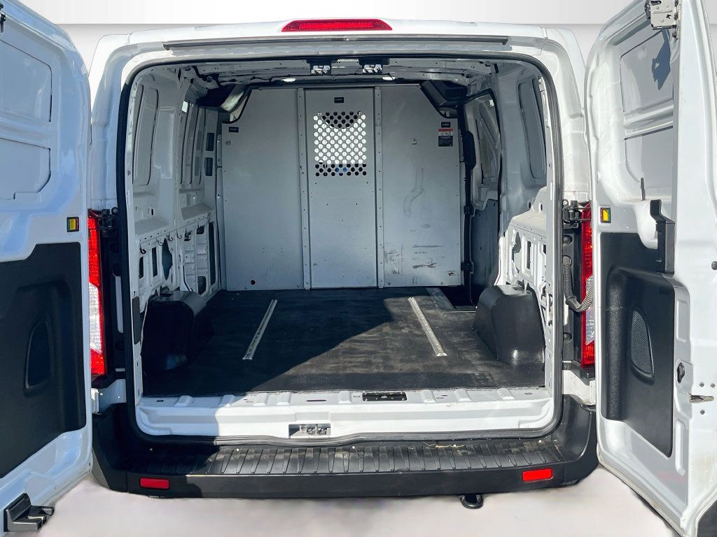 Used 2024 Ford Transit 150 Low Roof AWD image 22