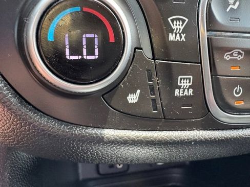 Used 2018 Chevrolet Equinox LT AWD/4WD image 9