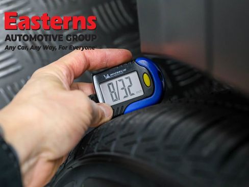 Used 2024 Subaru Crosstrek 2.0i Premium image 24