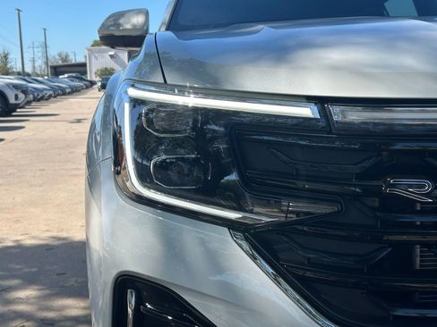 New 2026 Volkswagen Atlas Cross Sport SEL Premium R-Line AWD/4WD image 45