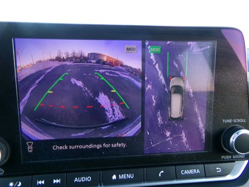 Used 2023 Nissan Rogue SL image 27