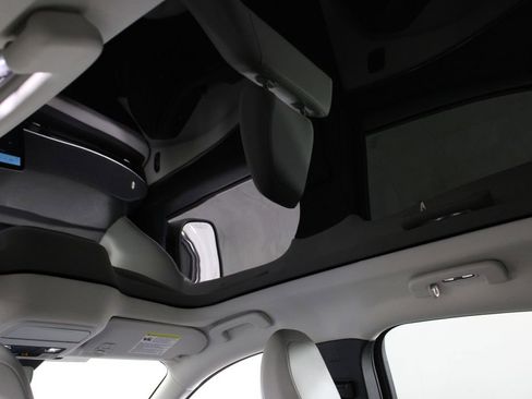 Used 2021 Ford Mustang Mach-E Premium image 20