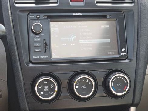 Used 2015 Subaru Forester 2.5i Premium image 25