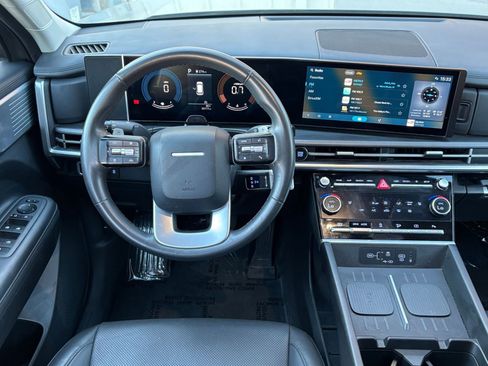 Used 2025 Hyundai Santa Fe SEL image 37