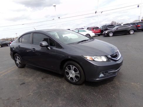 Used 2015 Honda Civic Hybrid Sedan image 3