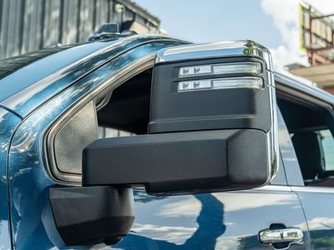 Used 2022 Chevrolet Silverado 3500 High Country image 10