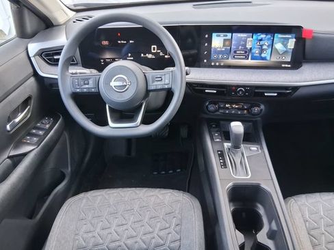 Certified 2026 Nissan Kicks SV w/ SV Premium Package FWD image 10