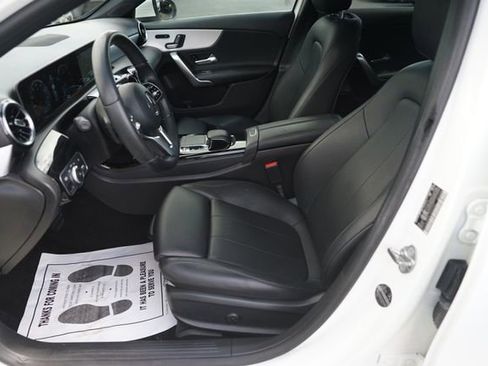 Used 2020 Mercedes-Benz A 220 image 9