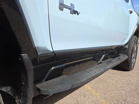 Used 2024 GMC Hummer EV 3X AWD/4WD image 8