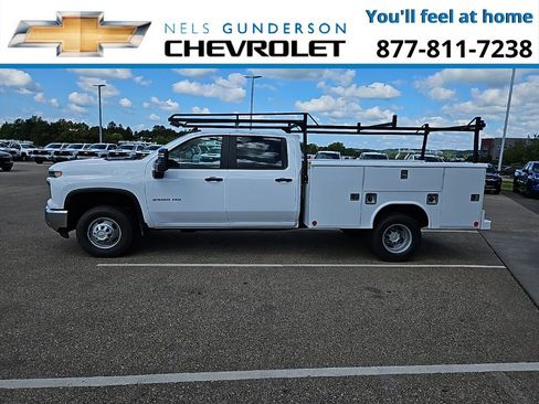 New 2024 Chevrolet Silverado 3500 W/T w/ WT Convenience Package AWD/4WD image 4