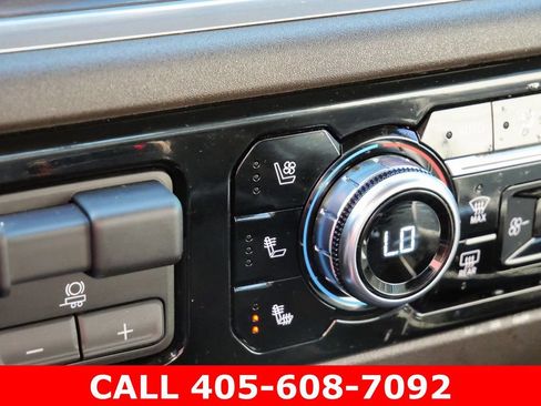 Used 2024 GMC Sierra 1500 SLT AWD/4WD image 35