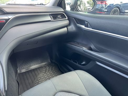 Used 2024 Toyota Camry LE FWD image 28