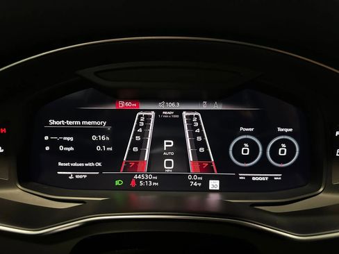 Used 2021 Audi RS 7 Prestige image 32