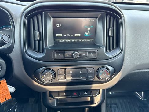 Used 2018 Chevrolet Colorado W/T image 18