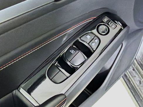 Used 2023 Nissan Altima 2.0 SR FWD image 22
